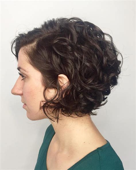 short bob curls hairstyles